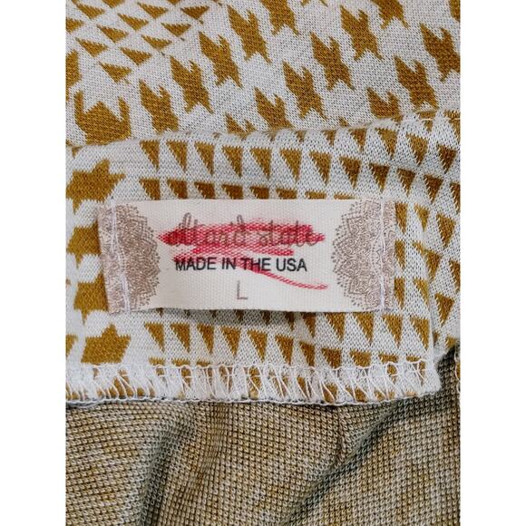 NWT Altar'd State Mini Skirt Geo Print High Rise Yellow USA Made Womens Large - Picture 4 of 7